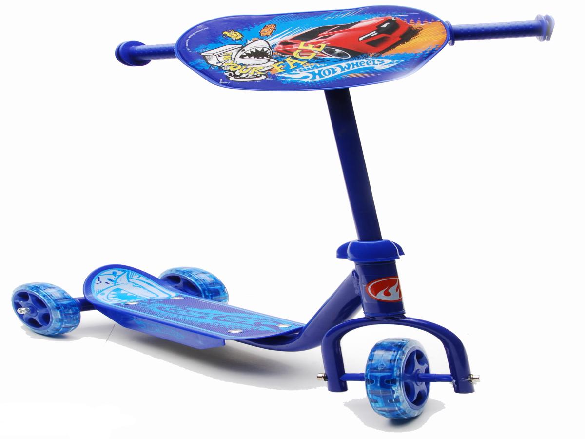 LOTE 108: MIX TRISCOOTER, BICICLETA SIN PEDALES, CASCO Y PROTECCIONES