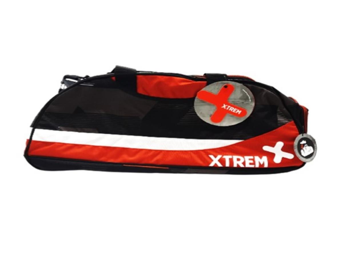 LOTE 135: MIX MOCHILA, BANANO, BOLSOS, CARTERA