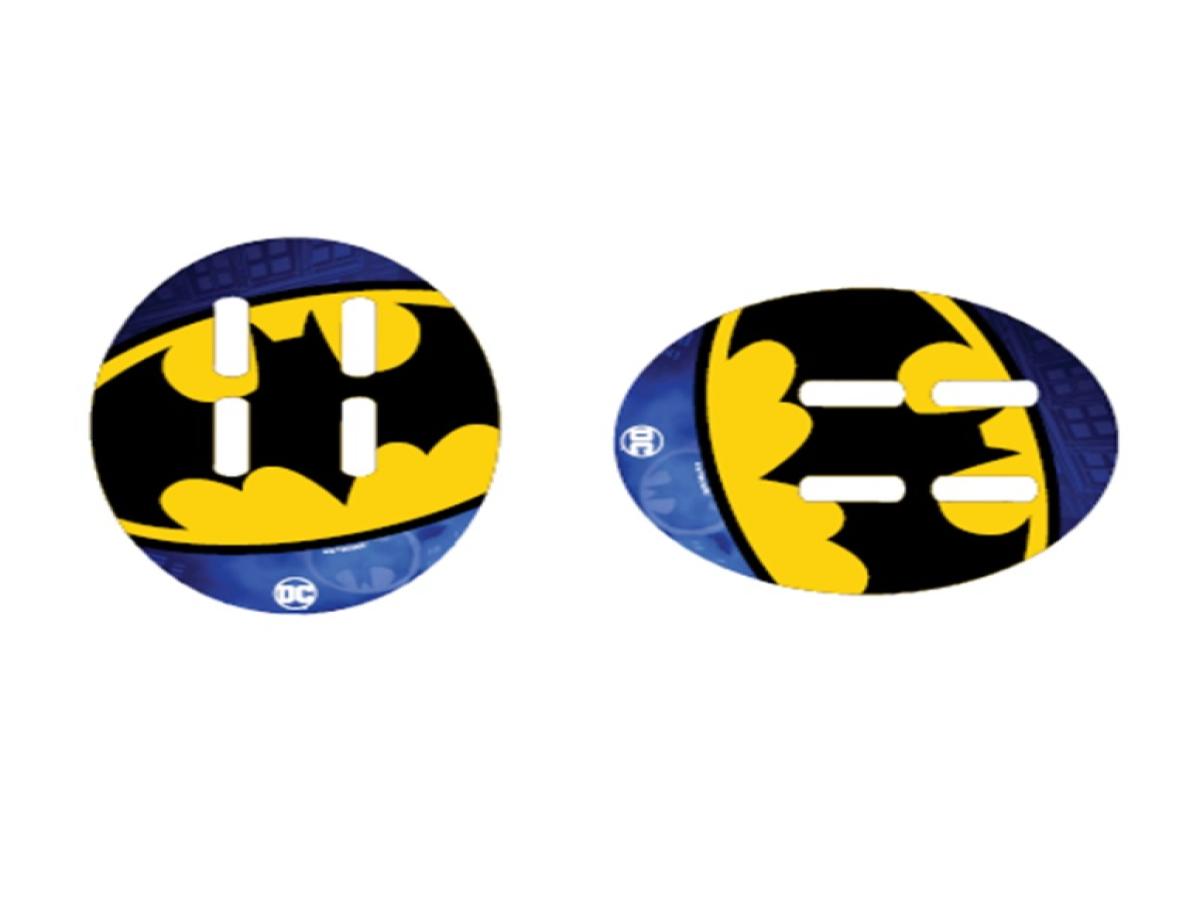 LOTE 138: MIX 100 CASCO BATMAN + 100 SET PROTECCIONES INFANTILES