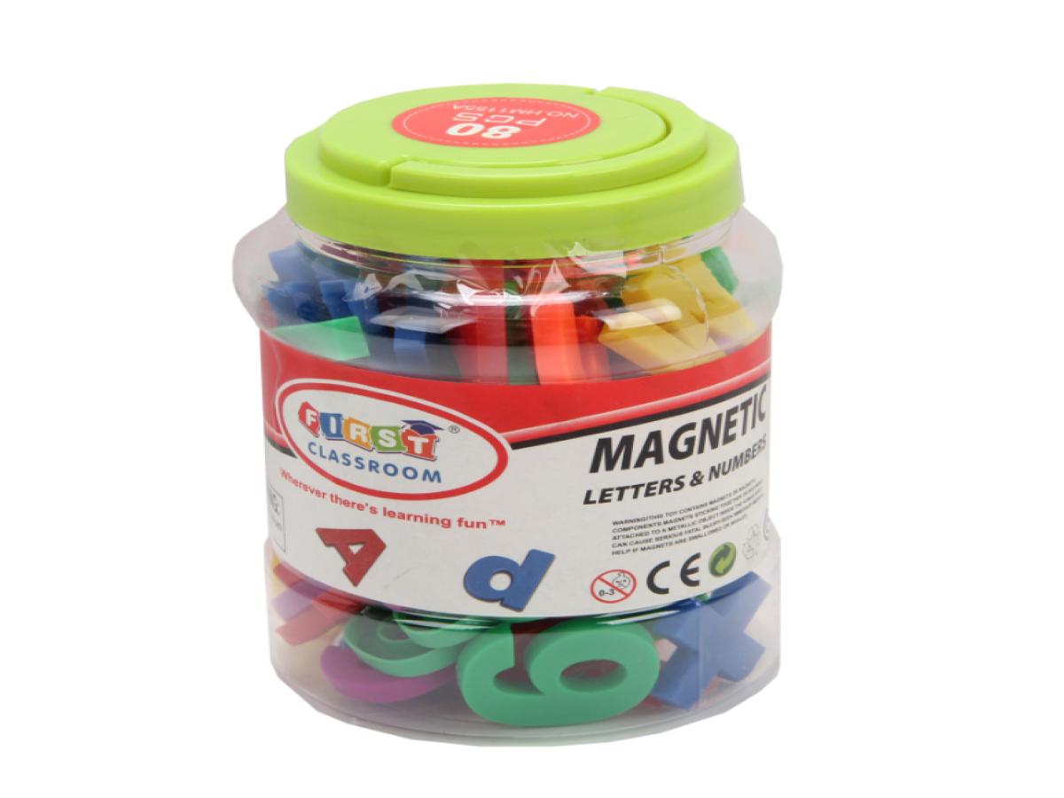 LOTE 088: LETRAS Y NUMEROS MAGNETICOS. 80 PCS