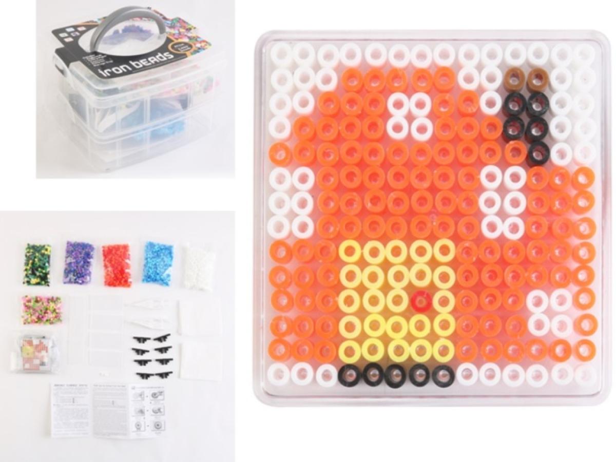 LOTE 236: JUEGO PIXEL ART  EN CAJA CONTENEDORA