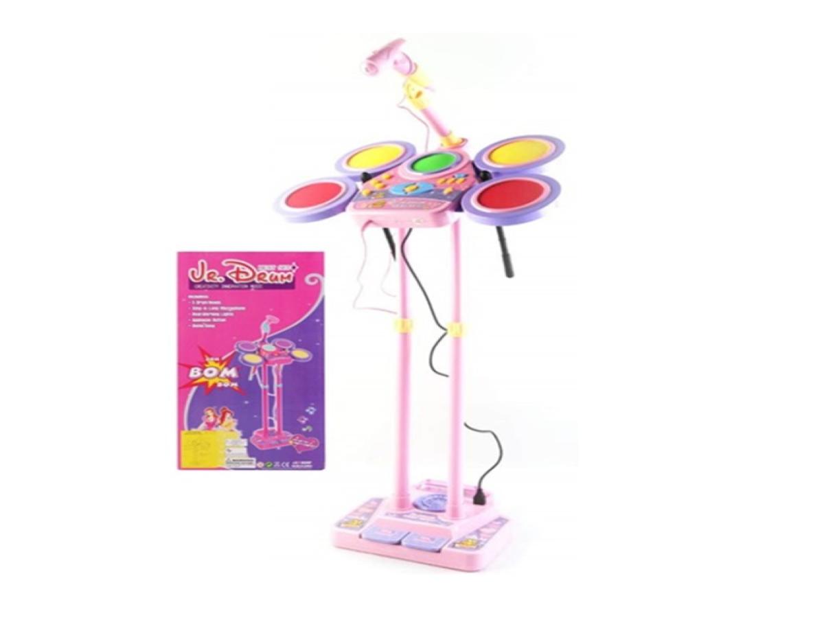 LOTE 238: BATERIA CON PEDESTAL