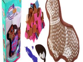 LOTE 305: ALMOHADA FORMA PERRO